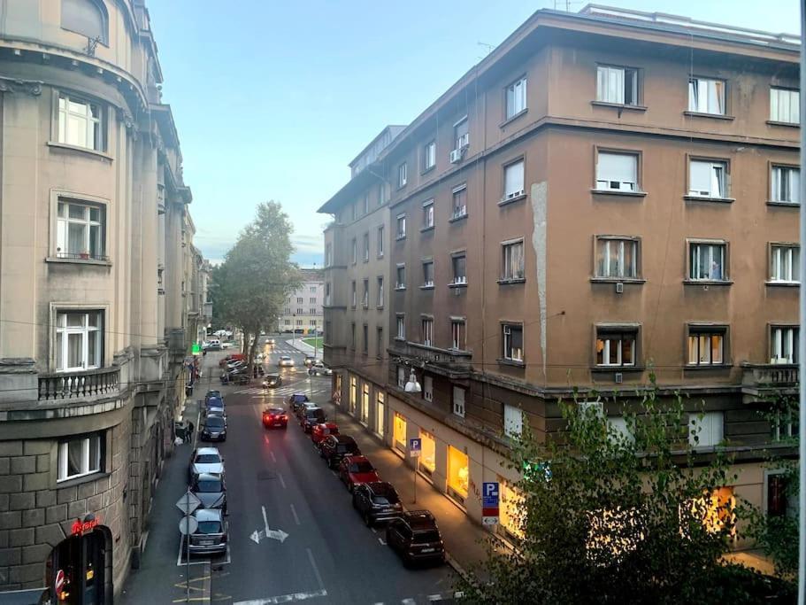 Apartment Near The Home Of Croatian Artists ザグレブ エクステリア 写真